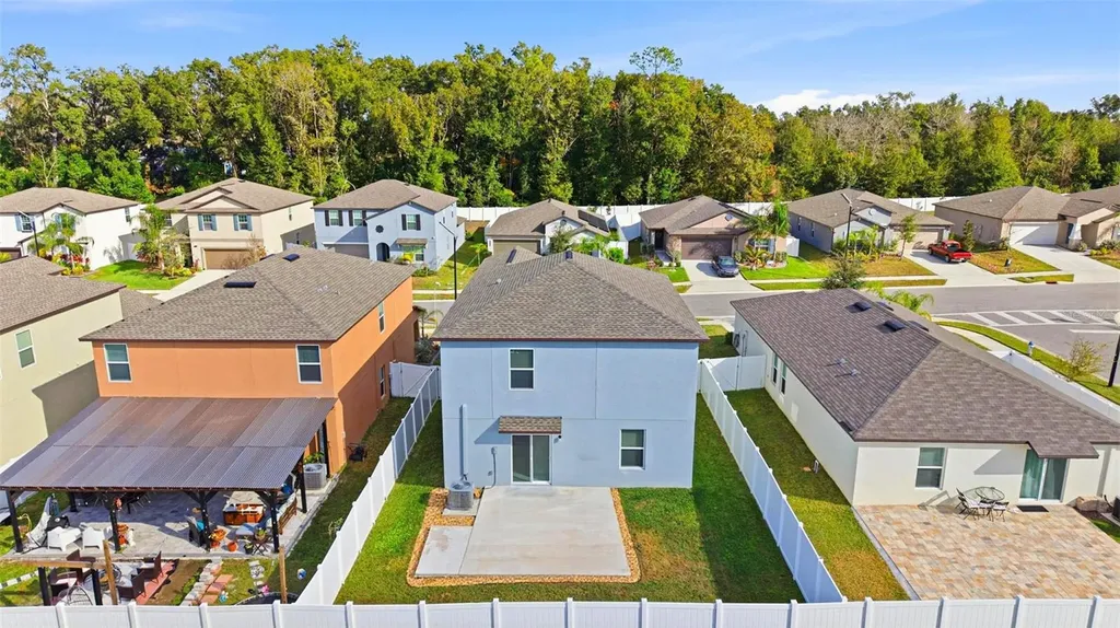 6451 Beverly Hills Drive Zephyrhills FL 33541