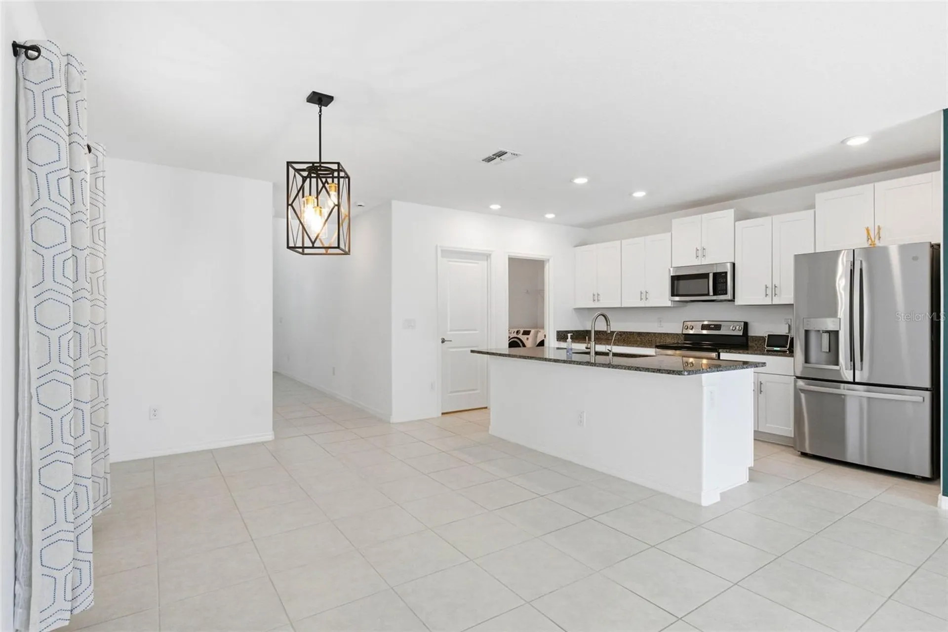 6451 Beverly Hills Drive Zephyrhills FL 33541