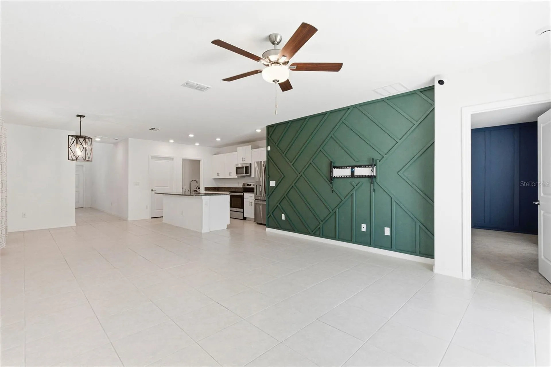 6451 Beverly Hills Drive Zephyrhills FL 33541