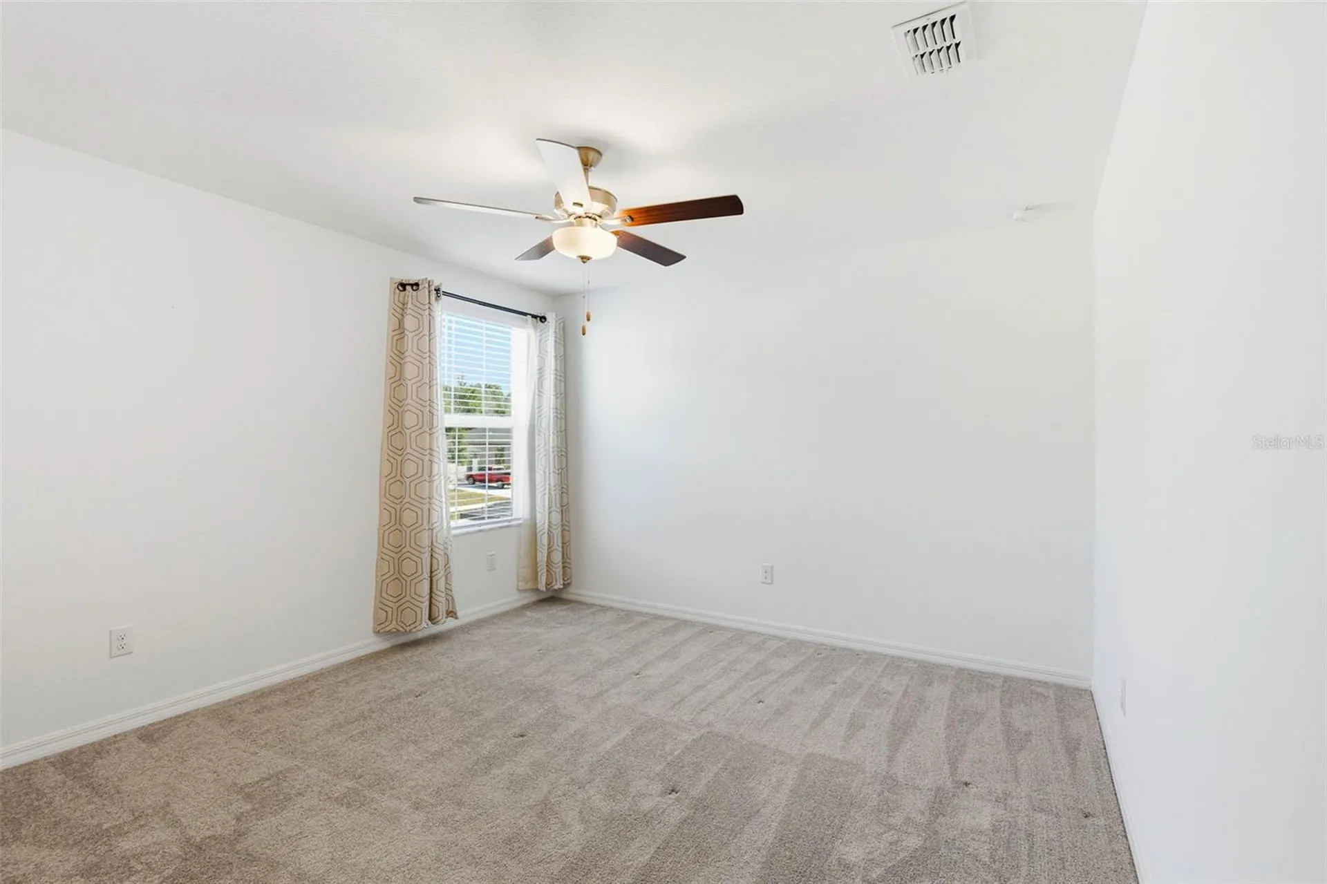 6451 Beverly Hills Drive Zephyrhills FL 33541