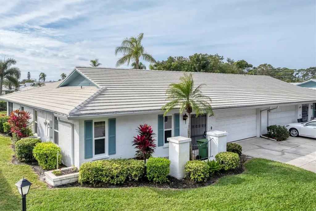 7401 7th Avenue W Bradenton FL 34209