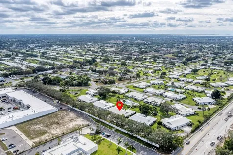 7401 7th Avenue W Bradenton FL 34209