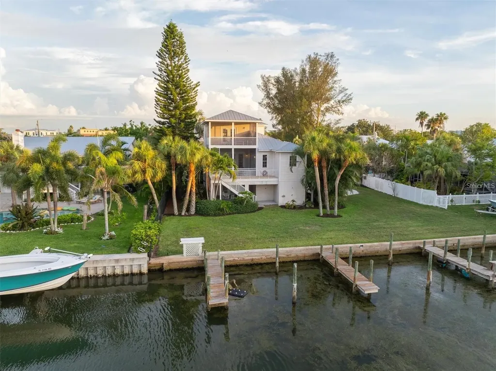 504 59th Street Holmes Beach FL 34217