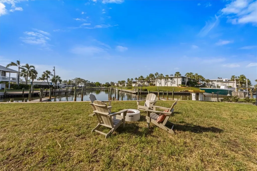 504 59th Street Holmes Beach FL 34217