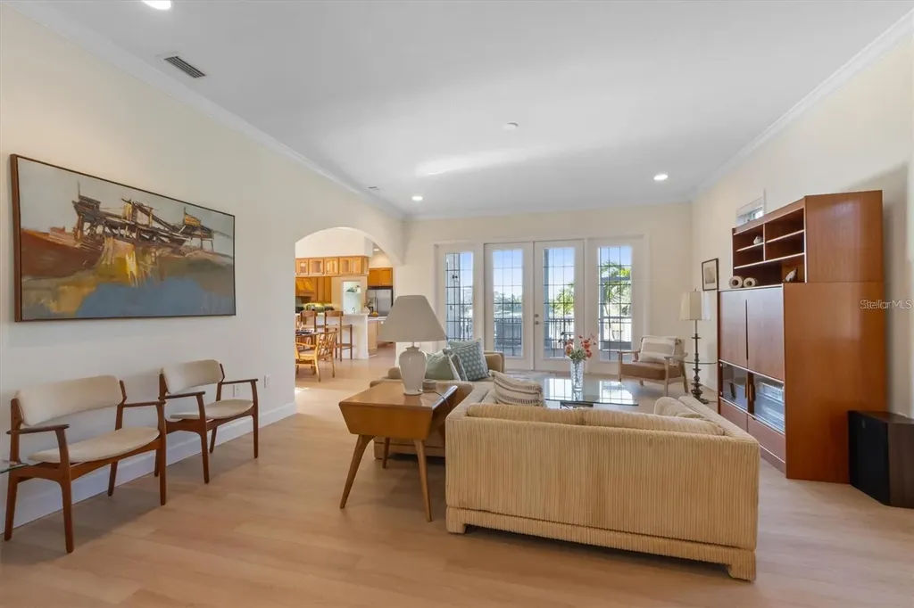 504 59th Street Holmes Beach FL 34217