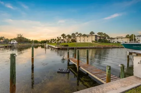 504 59th Street Holmes Beach FL 34217