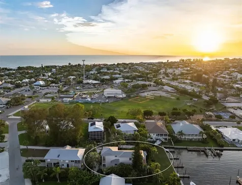 504 59th Street Holmes Beach FL 34217