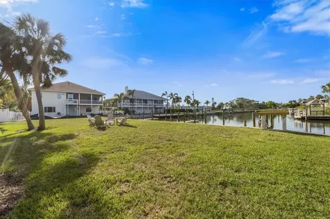 504 59th Street Holmes Beach FL 34217