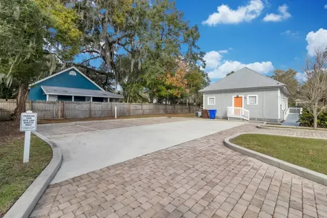 808 Mabbette Street Kissimmee FL 34741