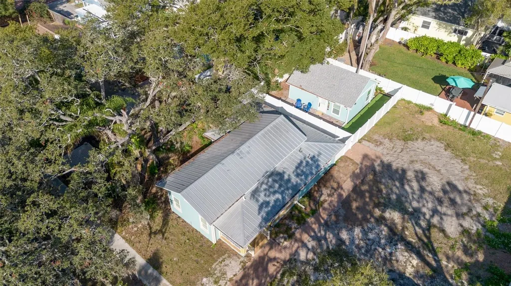 448 Locklie Street Dunedin FL 34698