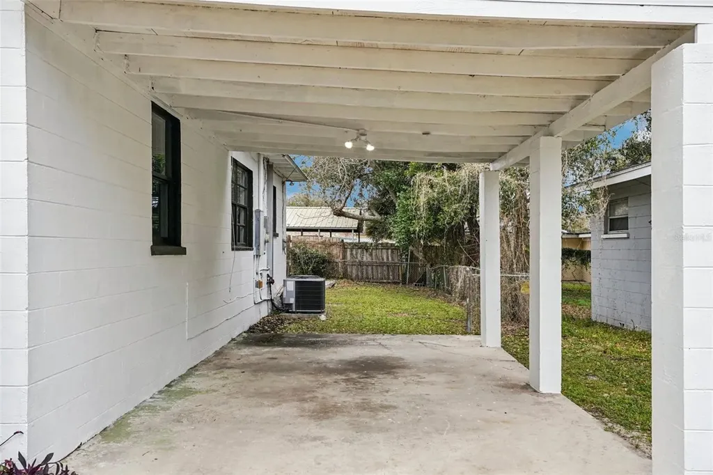 1434 N Lincoln Avenue Lakeland FL 33805