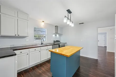 1434 N Lincoln Avenue Lakeland FL 33805