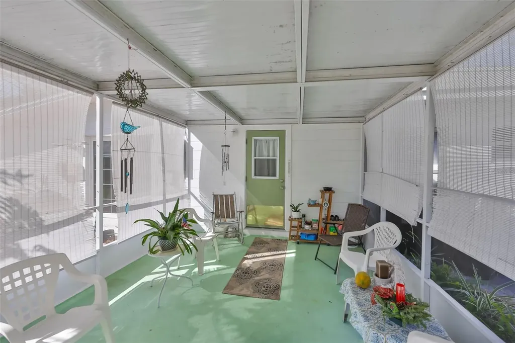 5105 Saint Charles Place Tampa FL 33610