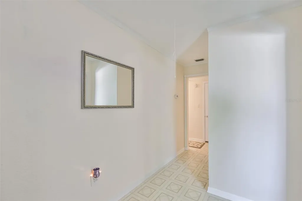 5105 Saint Charles Place Tampa FL 33610