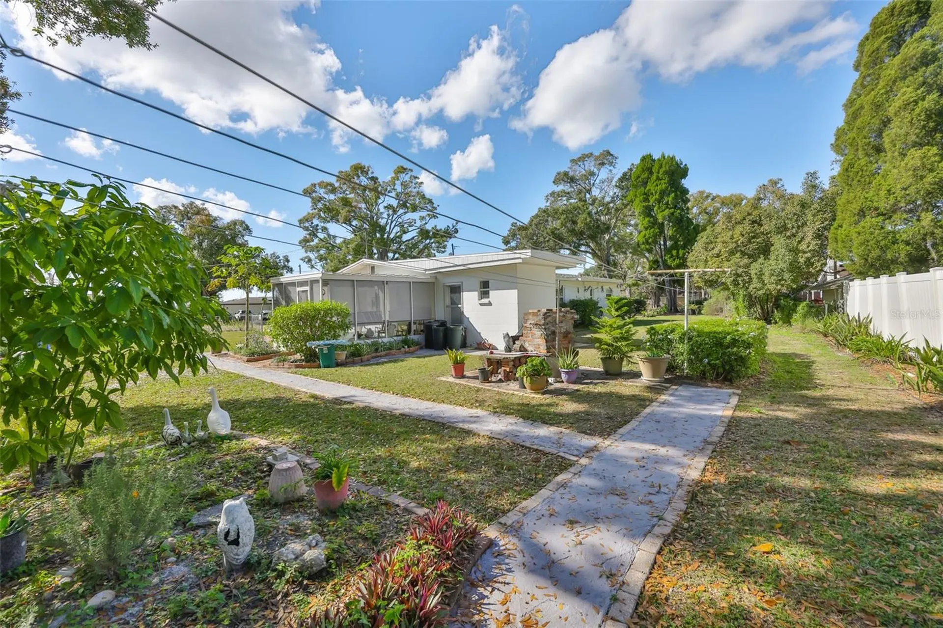 5105 Saint Charles Place Tampa FL 33610