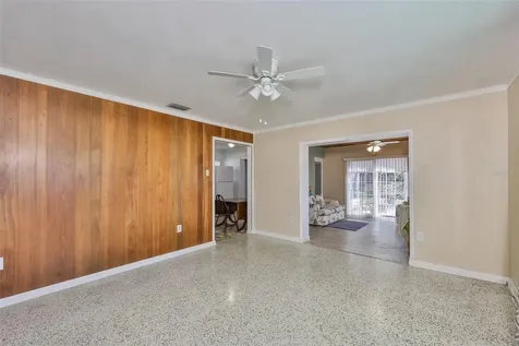 5105 Saint Charles Place Tampa FL 33610