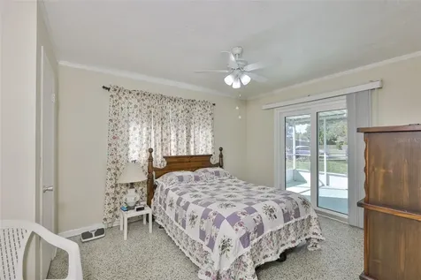 5105 Saint Charles Place Tampa FL 33610