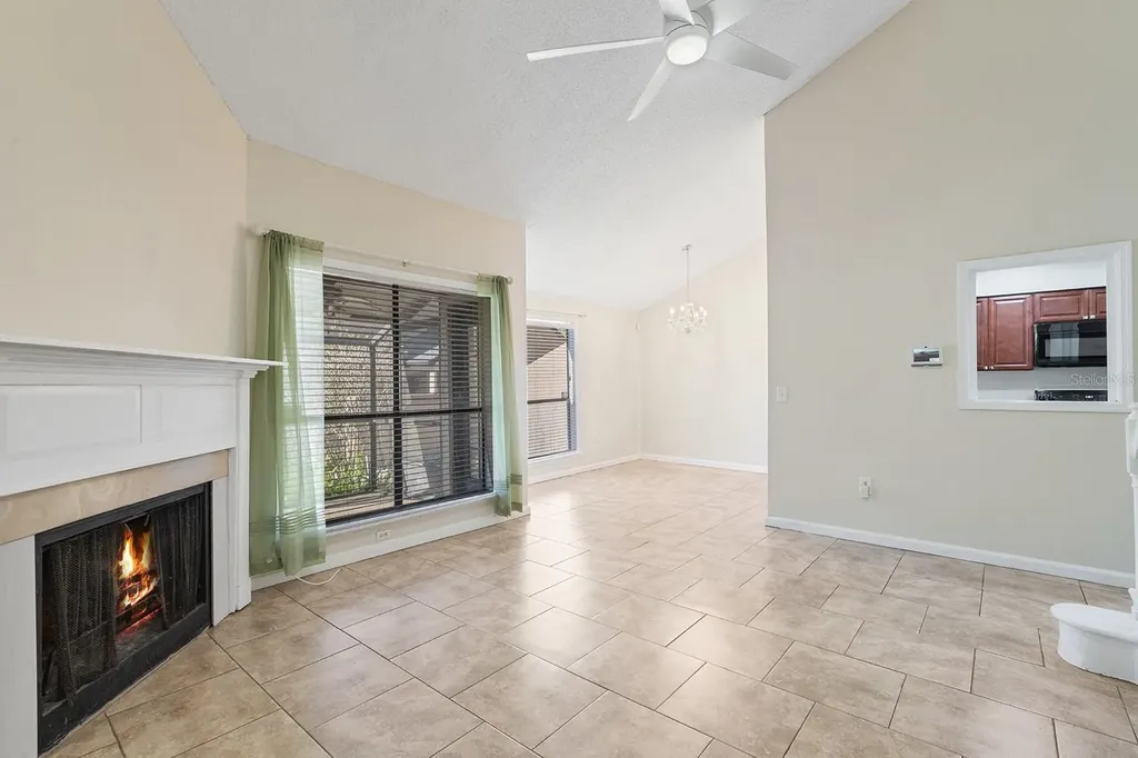 940 Douglas Avenue Altamonte Springs FL 32714