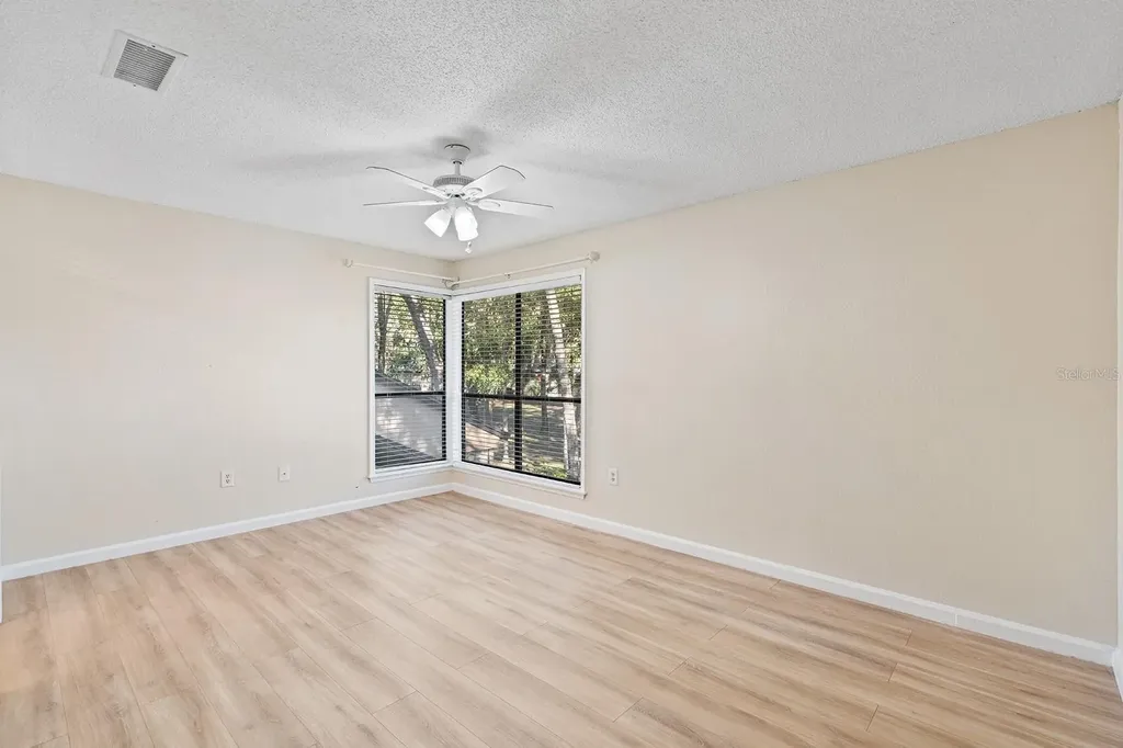 940 Douglas Avenue Altamonte Springs FL 32714