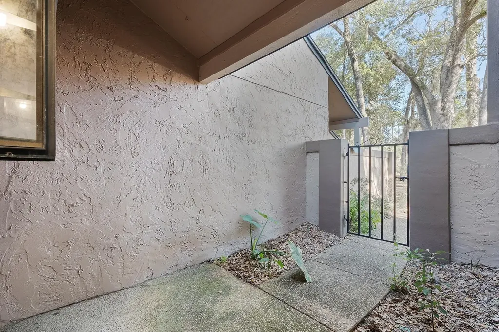 940 Douglas Avenue Altamonte Springs FL 32714