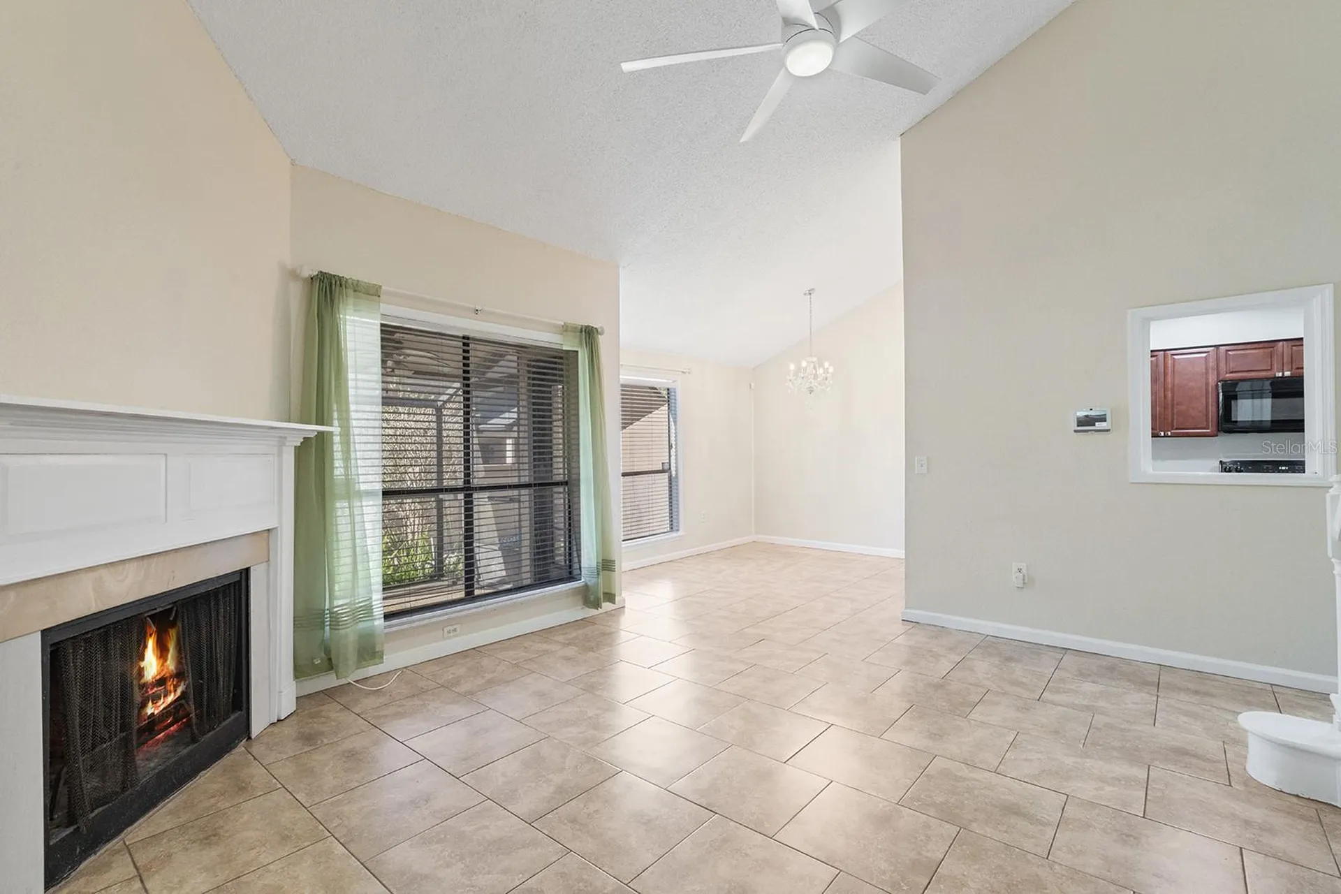 940 Douglas Avenue Altamonte Springs FL 32714