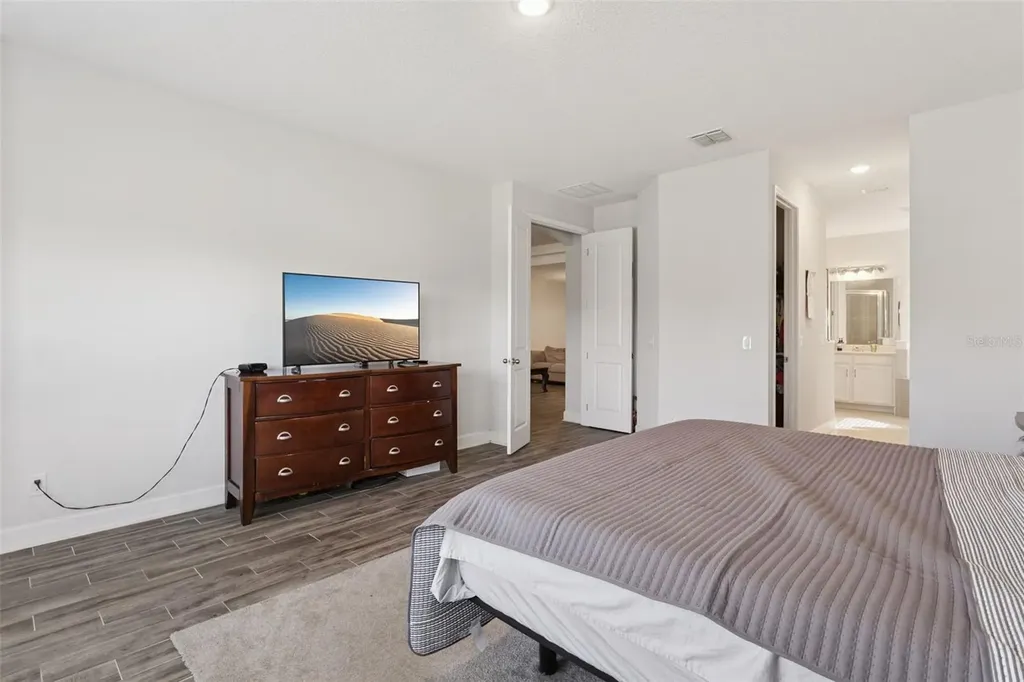 523 Bellissimo Place Howey In The Hills FL 34737