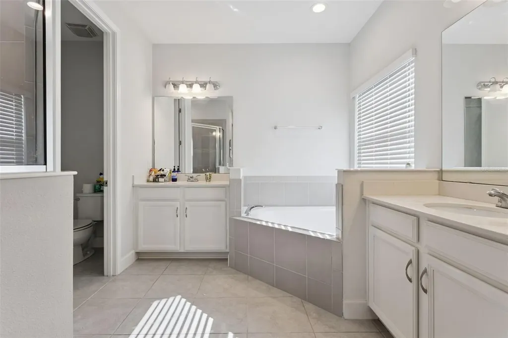 523 Bellissimo Place Howey In The Hills FL 34737