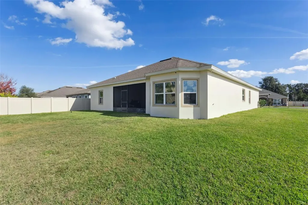 523 Bellissimo Place Howey In The Hills FL 34737