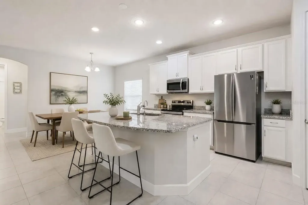 523 Bellissimo Place Howey In The Hills FL 34737