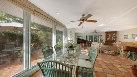 1672 Shoreland Drive Sarasota FL 34239