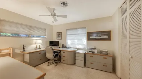 1672 Shoreland Drive Sarasota FL 34239