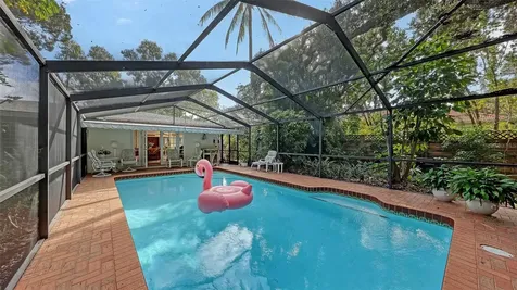 1672 Shoreland Drive Sarasota FL 34239