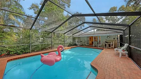 1672 Shoreland Drive Sarasota FL 34239