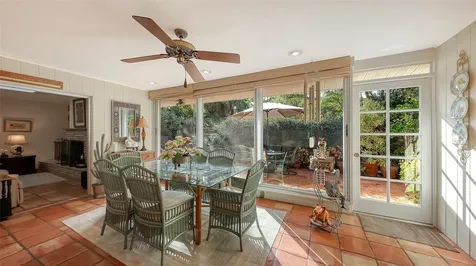 1672 Shoreland Drive Sarasota FL 34239