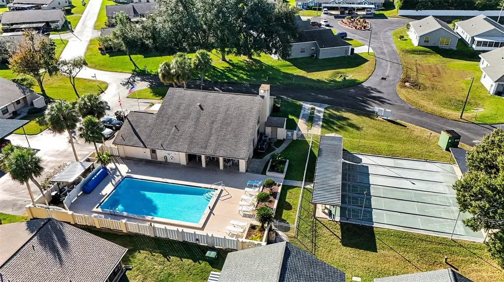 38345 Cottonwood Place Zephyrhills FL 33542
