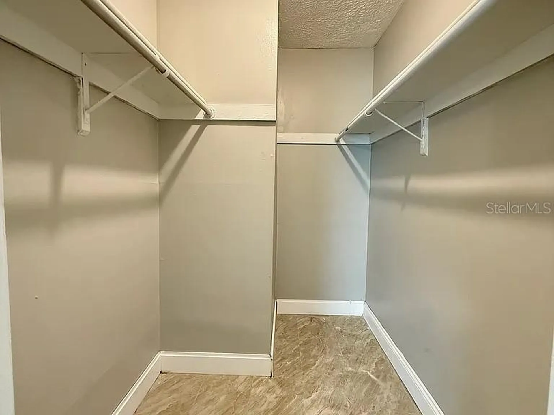 2789 L B Mcleod Road Orlando FL 32805