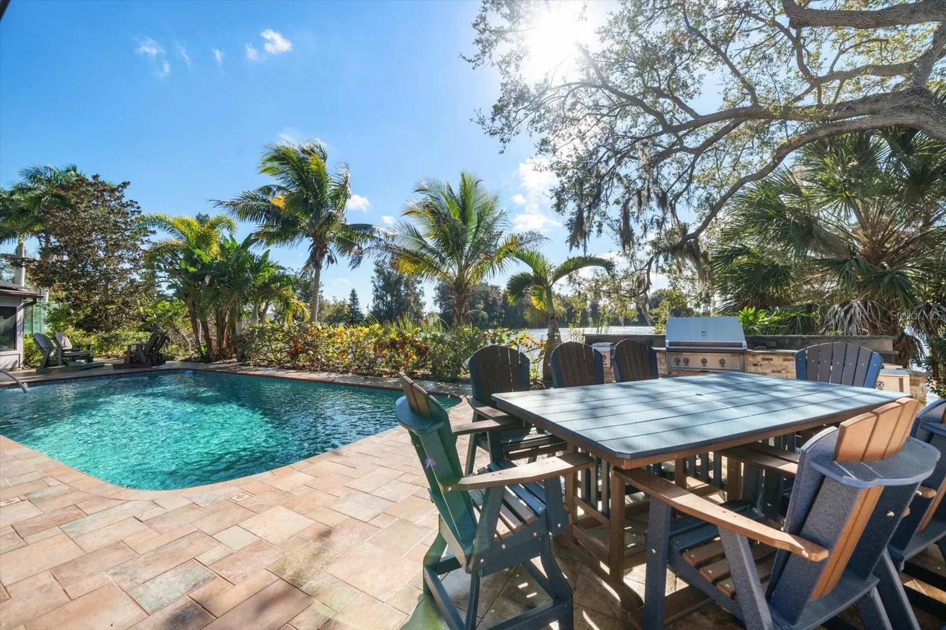 2402 Pine Hammock Clearwater FL 33764