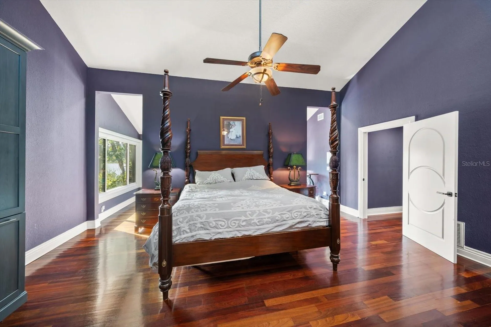 2402 Pine Hammock Clearwater FL 33764