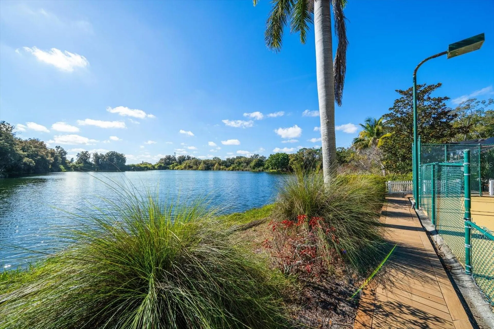 2402 Pine Hammock Clearwater FL 33764