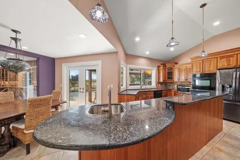 2402 Pine Hammock Clearwater FL 33764
