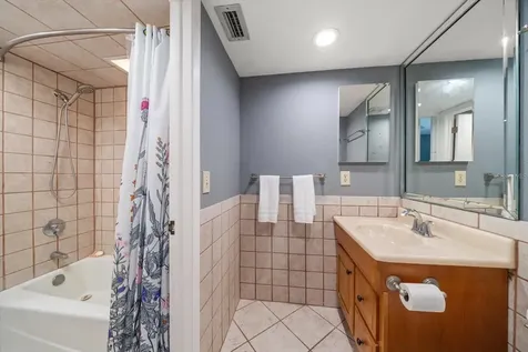 2402 Pine Hammock Clearwater FL 33764