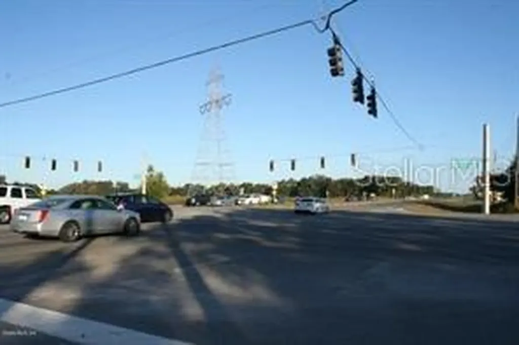 13121 S Us Highway 441 Summerfield FL 34491