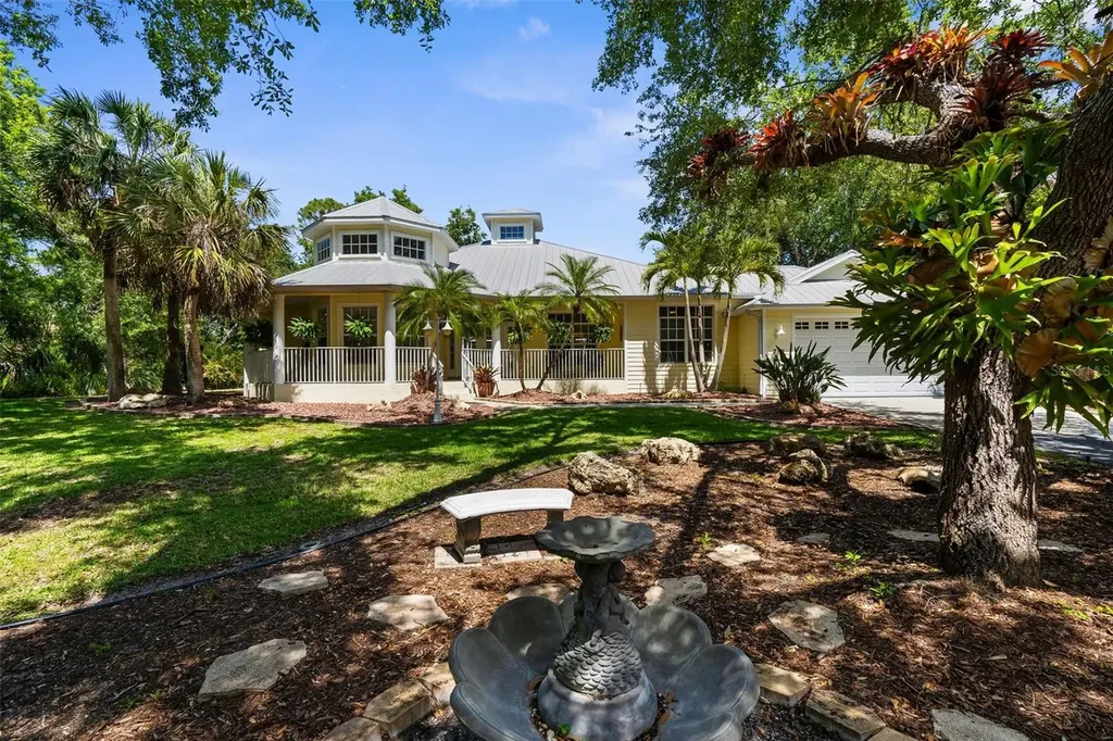 710 N River Road Venice FL 34293