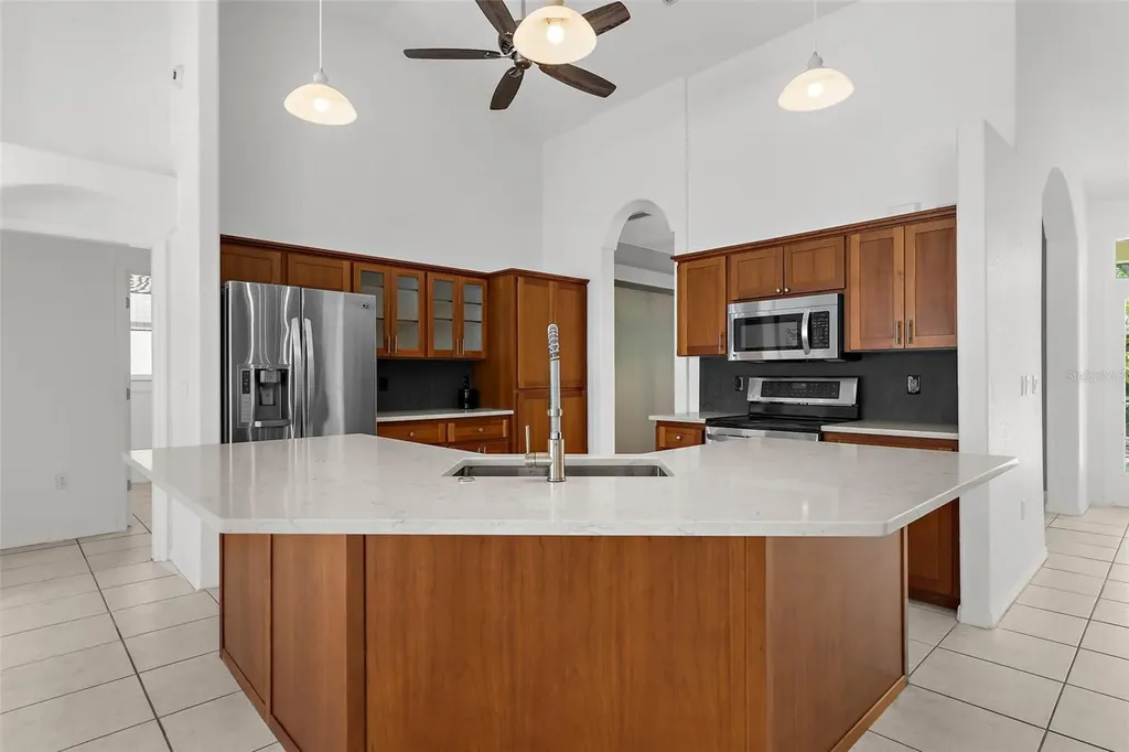 710 N River Road Venice FL 34293