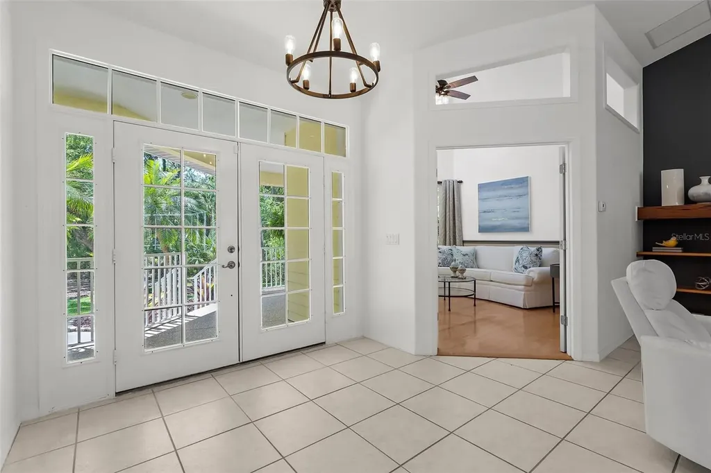 710 N River Road Venice FL 34293