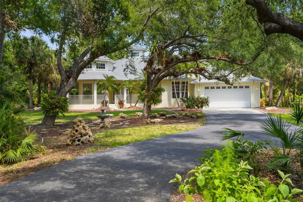 710 N River Road Venice FL 34293
