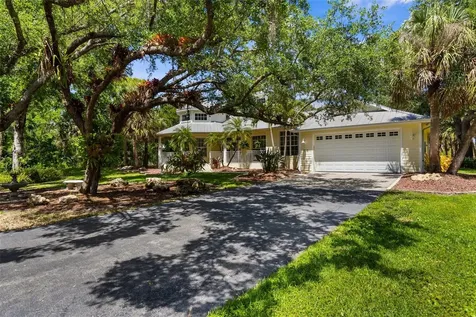 710 N River Road Venice FL 34293