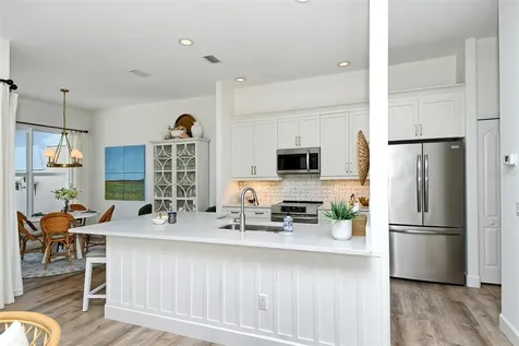 4563 Samoset Drive Sarasota FL 34241