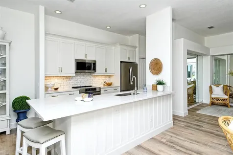 4563 Samoset Drive Sarasota FL 34241