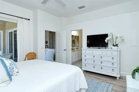 4563 Samoset Drive Sarasota FL 34241